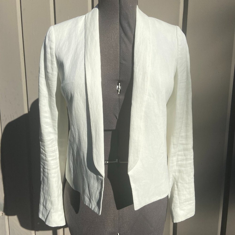Vince Women's White Cropped Tuxedo Style Blazer